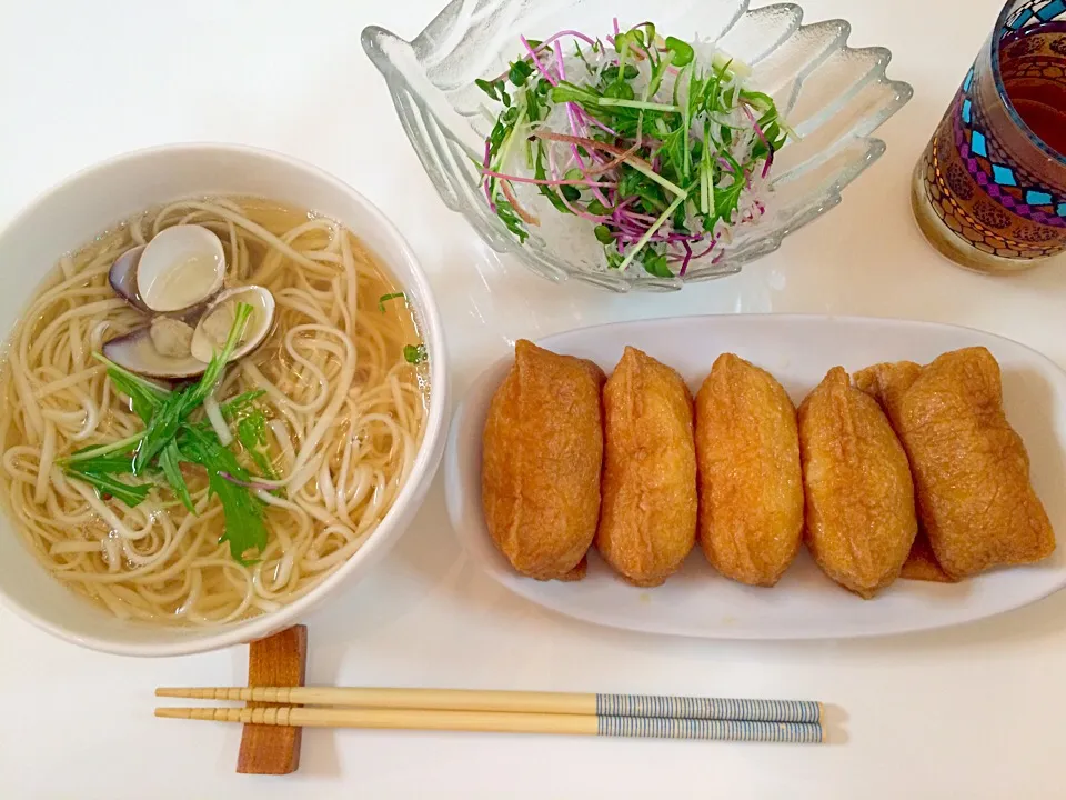 ハマグリのお出汁で稲庭うどん☺︎
太っちょ五目稲荷|Jessy♡さん