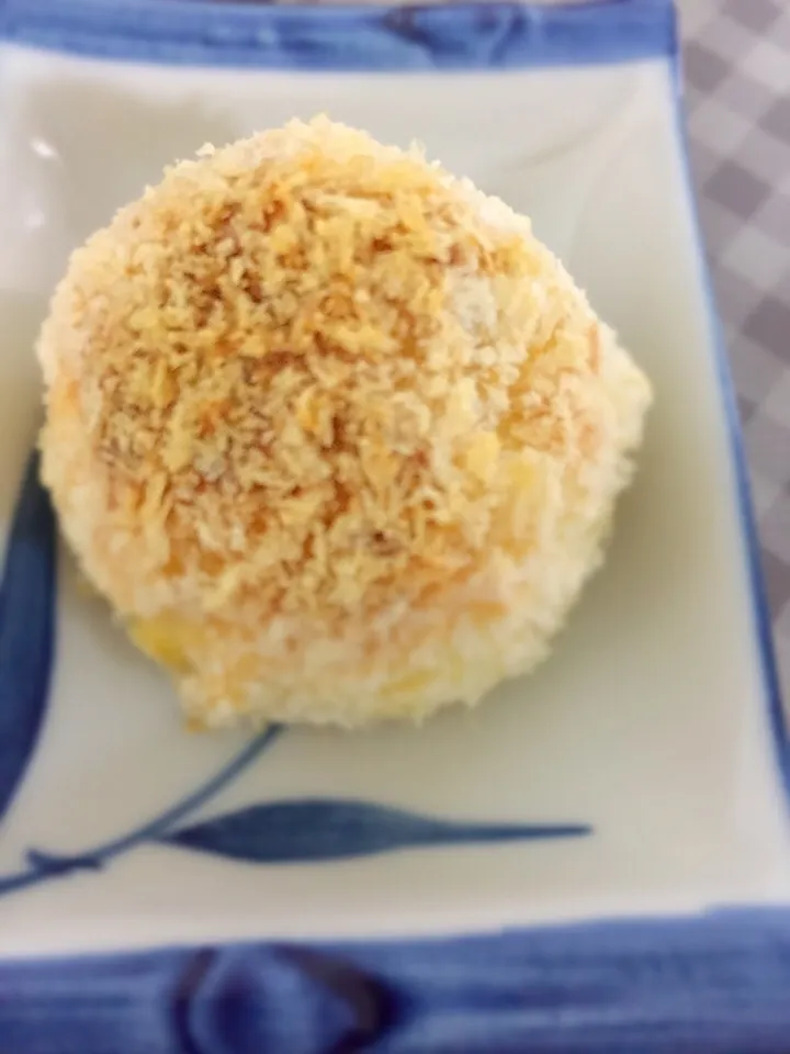 Baked Potato Cheese Ball|Tari's Kitchenさん