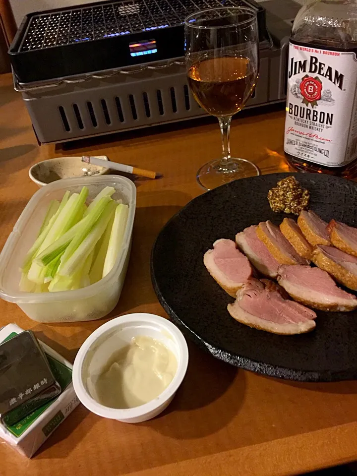 Snapdishの料理写真:バイト終わりからの深夜飲み|中華蕎麦 銀時さん