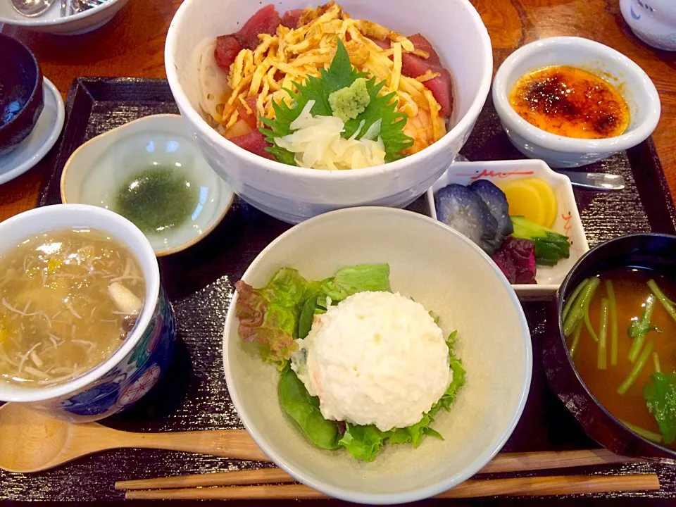 お寿司やさんランチ|きむらゆりかさん