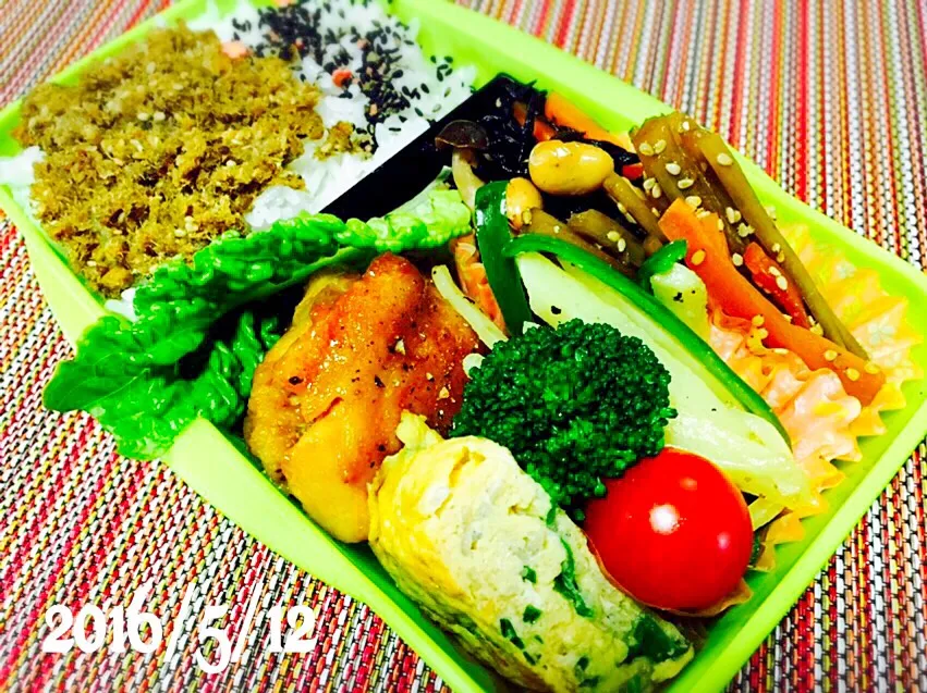 Snapdishの料理写真:まごわやさしいを意識したお弁当〜
No.7〜高2息子弁当〜|じゅんけさん