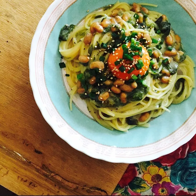 納豆とあおさ海苔の塩麹クリームパスタ|長い谷の川さん