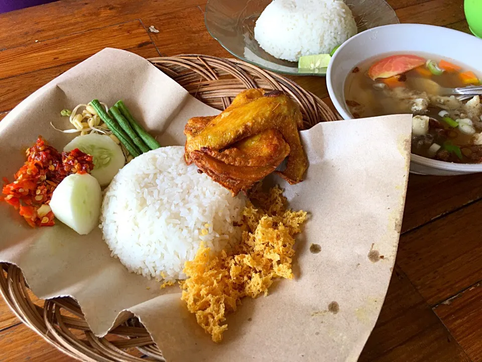 トラデシュナルジョグジャカルタのモロジョグロ料理ですね〜‼️|sugimotokazuhitoさん