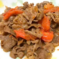 牛肉とトマトの炒め物  味付けはマキシマムで  簡単調理🎶|Yukoさん