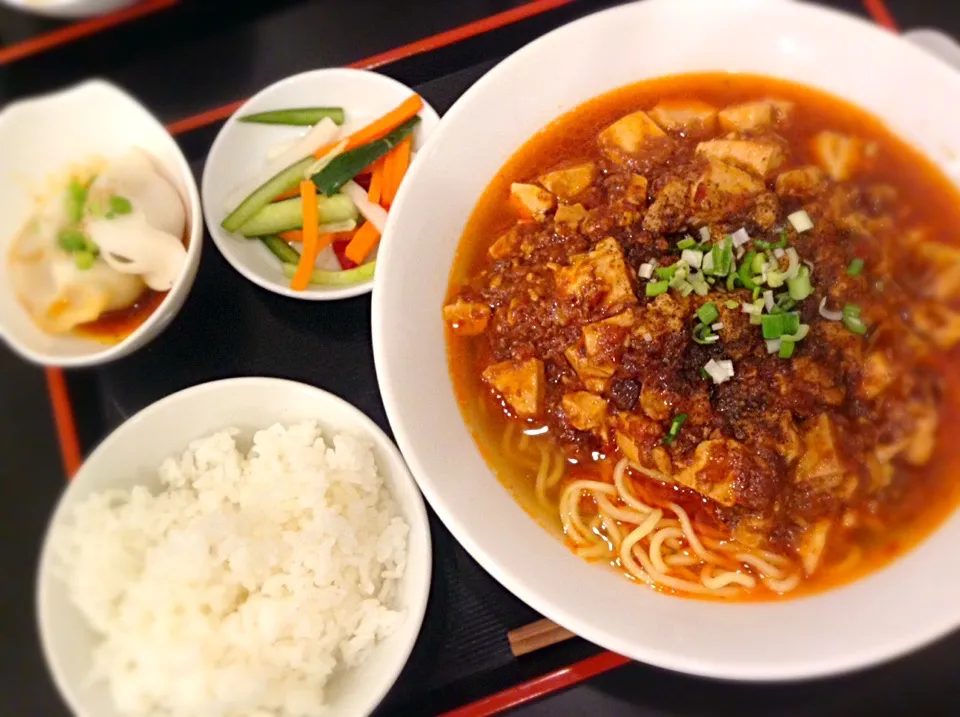 麻婆豆腐湯麺定食@リトル成都|hoppycowさん