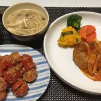 きのこどっさりスープ・ハンバーグ・プチトマト🍅の胡麻和え