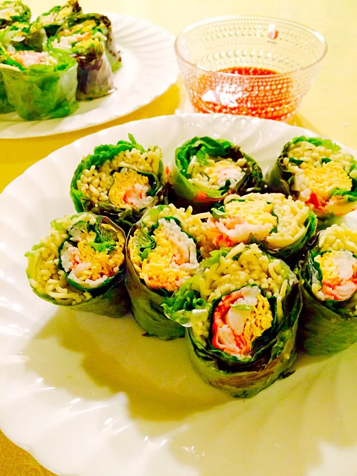 Snapdishの料理写真:咲きちゃんさんの料理 生春巻きのお花畑や〜😆🌸🌺🌹🍀|静香さん