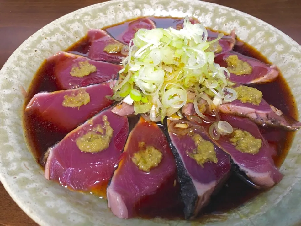 自分賄い飯
カツオタタキ
柚子胡椒の香りで|ちゅら夏さん