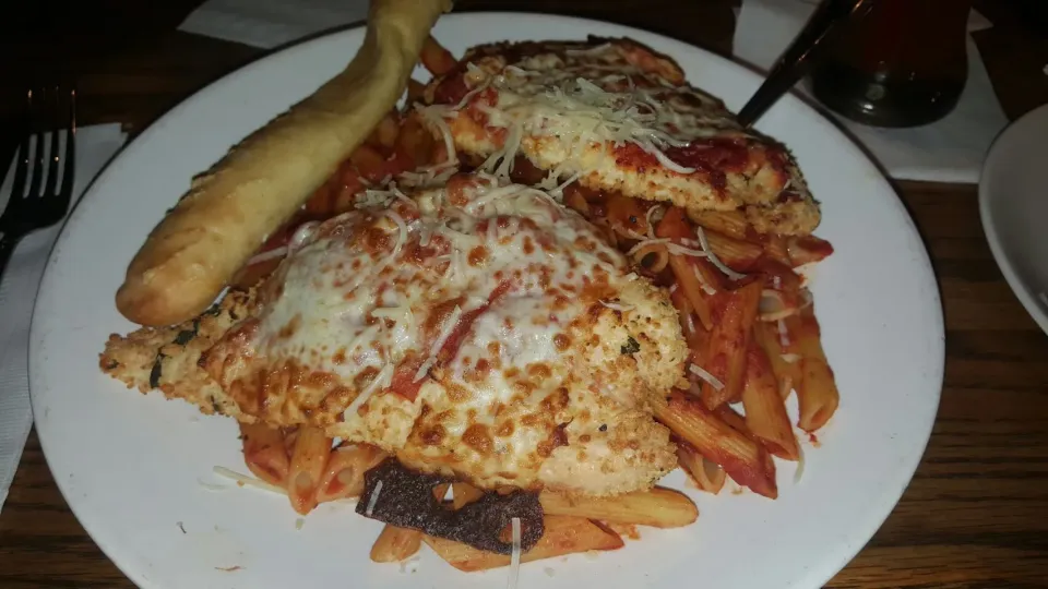 Romano-Crusted Chicken Parmesan|Christian J. Torres Cañarteさん