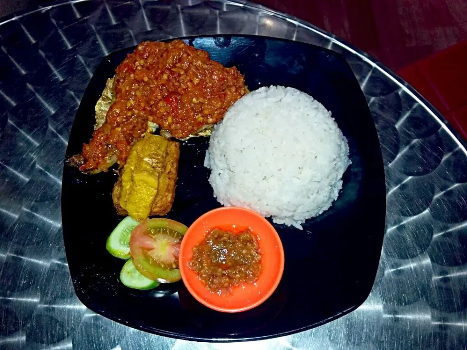 Ayam Bakar Rica-rica.. #IndonesianFood #NusantaraKitchen|Putri Maulidiyantiさん