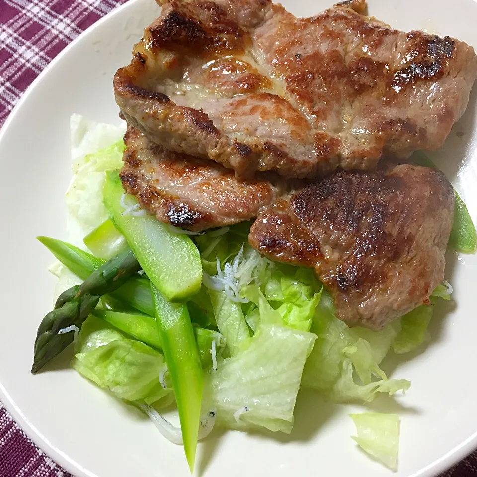 Snapdishの料理写真:豚肉味噌漬け|やまもと みちえさん