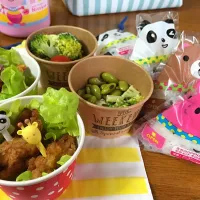 Snapdishの料理写真:ツキの親子遠足ごはん。|michiさん