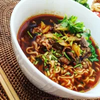 牛肉湯麺