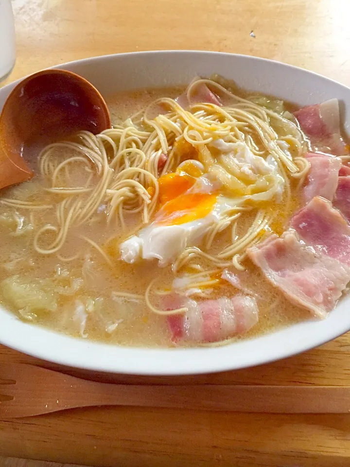 お鍋用ラーメンのカルボナーラ風|ミカさん