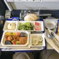 Snapdishの料理写真:タンドリーチキン風サフランライス添え|うるるとらさん