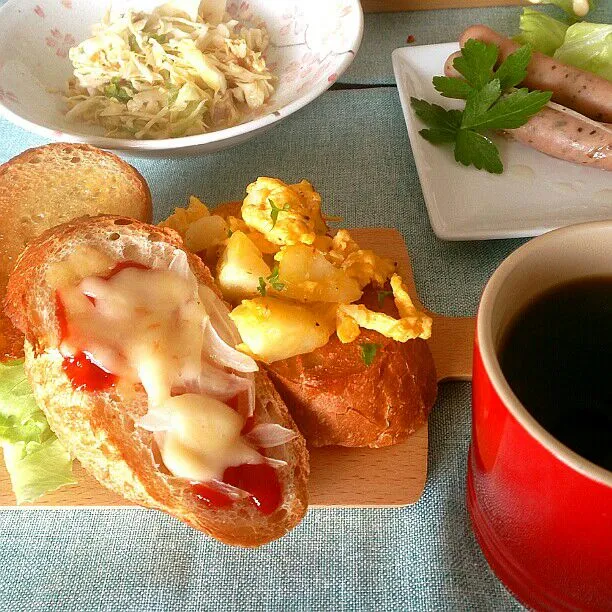 休日の朝はバケットでポテトトースト|Reikoさん