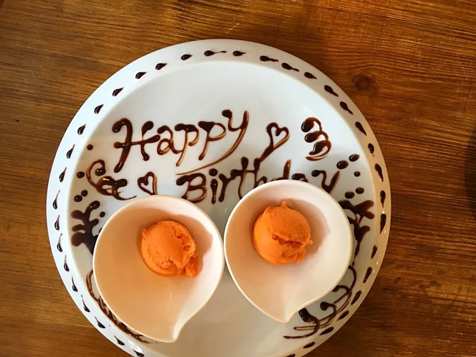 お誕生日 おめでとうデザート
いただきます♪|HappyLife365さん