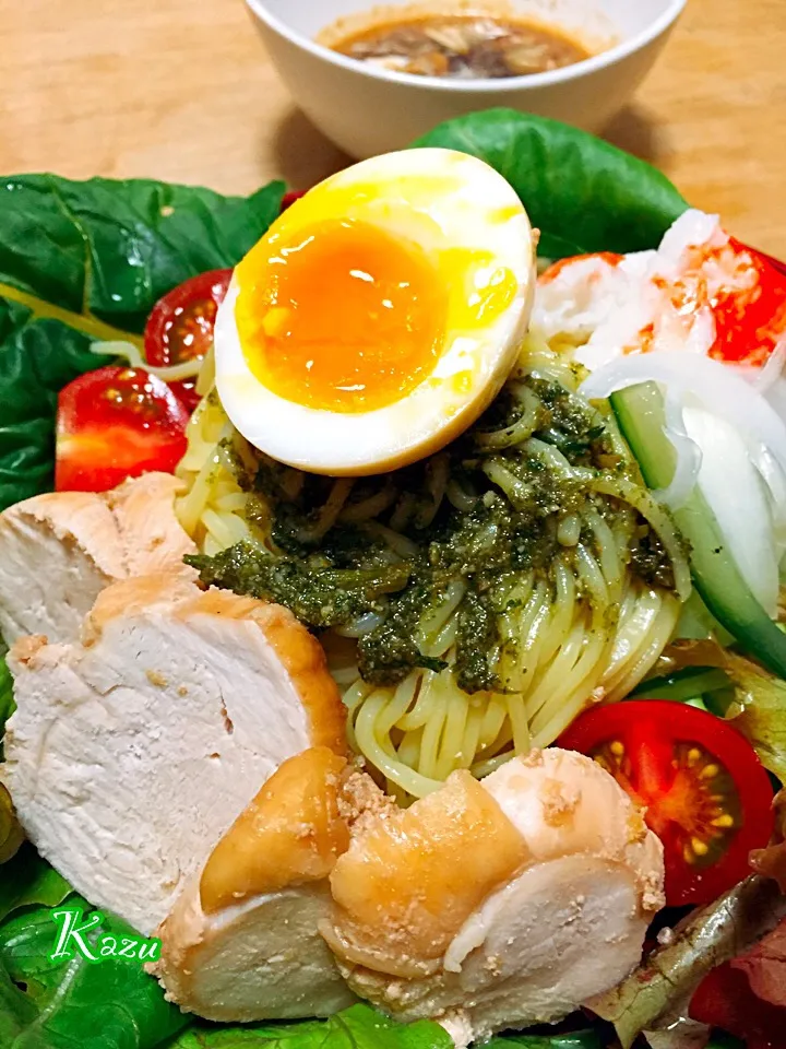 ジェノベーゼでサラダつけ麺|かずきっちんさん