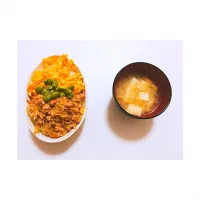 鶏そぼろ丼|まりさん