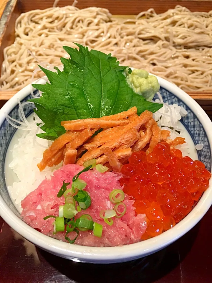 蕎麦とおまけの海鮮丼|きまちゃんさん