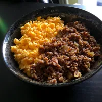 二色そぼろ丼|ラフトさん