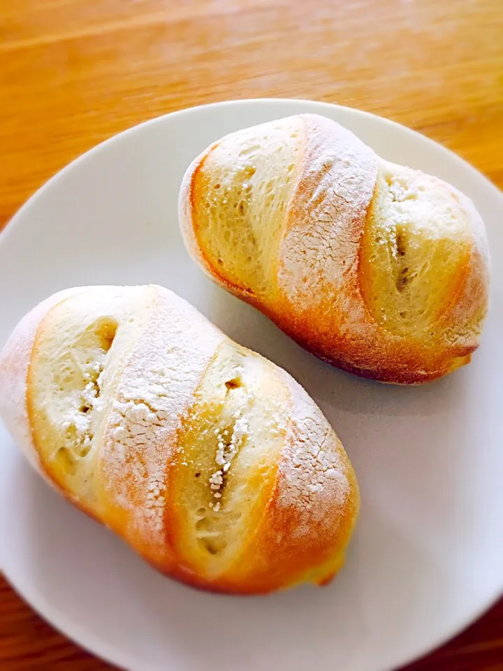 ふわふわもちもちフランスパン♡
手土産にいい感じ(◦'︶'◦)♬|ゆうかさん