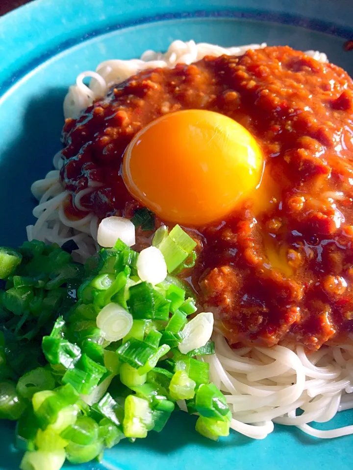 そうめんで作ってみたヘルシー 「台湾まぜ麺」🍜|ま〜てぃんさん