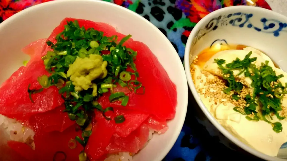 マグロ丼とおぼろ豆腐！|あまねさん