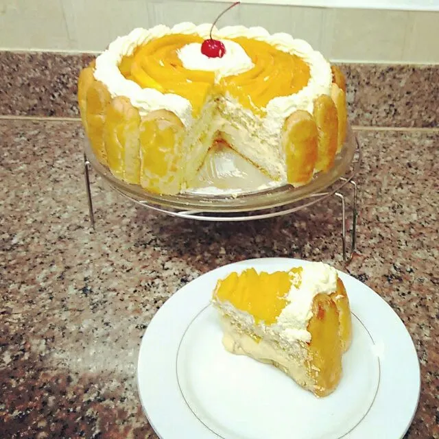 Mango Custard Cream Cake|Lohan Brownさん