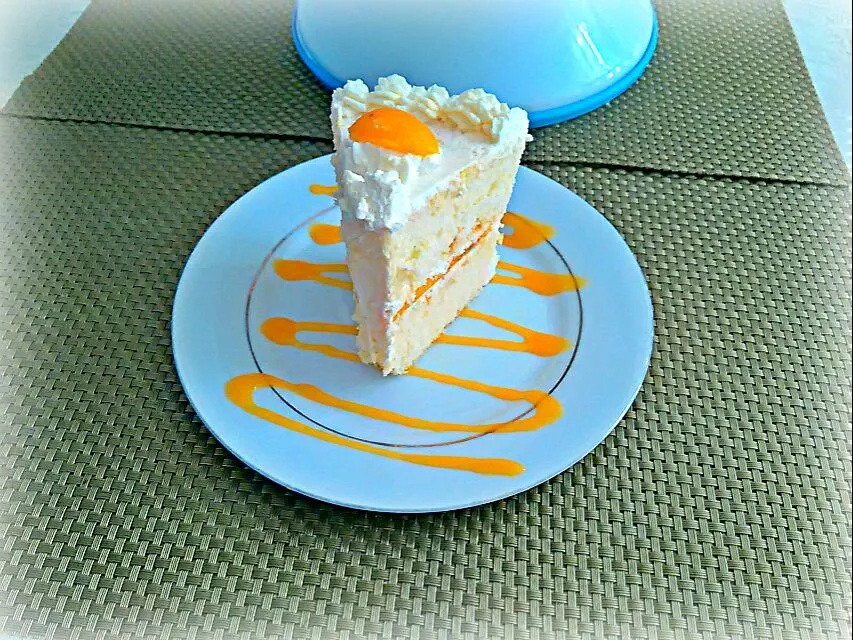 and a slice....|Lohan Brownさん