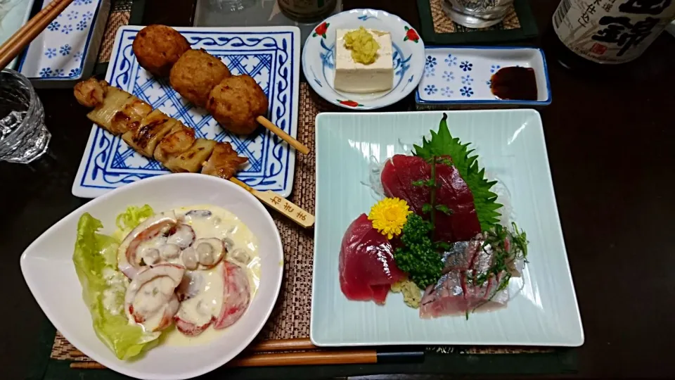 焼き鳥&お刺身&トマトサラダ&冷奴|まぐろさん