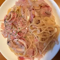 イカとベーコンのクリームソーススパゲティ|ホタポタさん