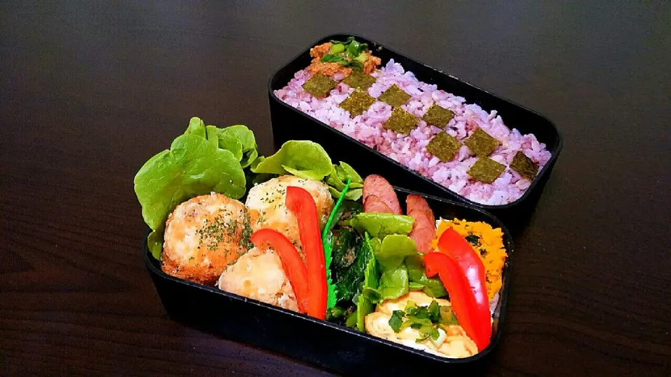 旦那弁当☆海老と枝豆のもちもちチーズポテト玉🍟♪|pikyuさん