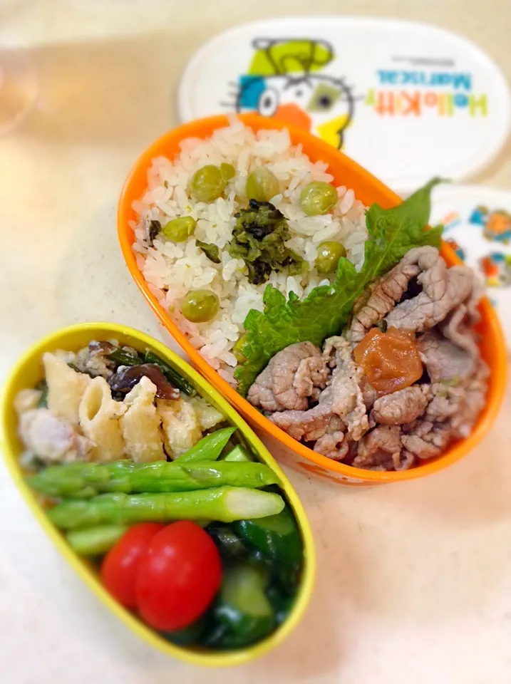 Today’s lunch box. greenpeas rice,Mac&cheese.|hoppycowさん