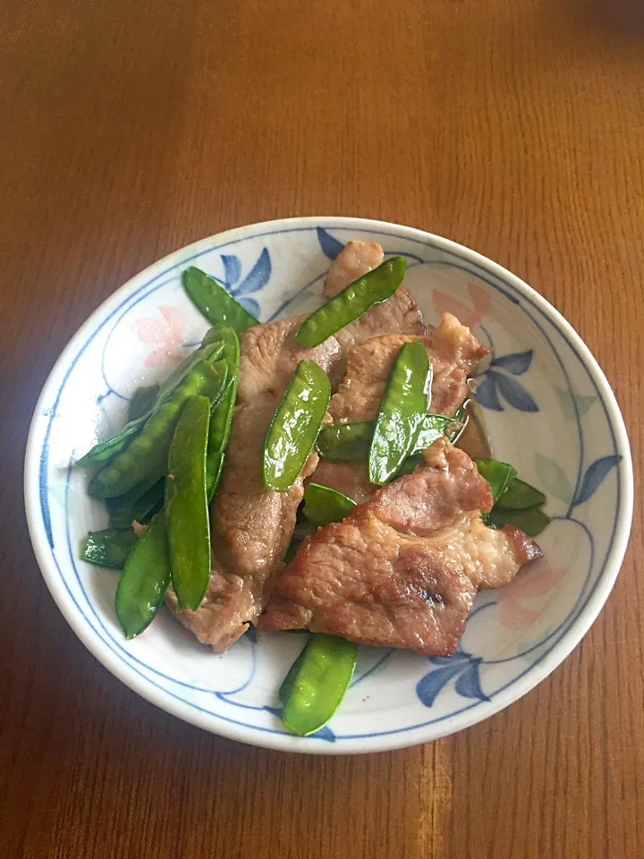 さやえんどうと豚肉のバター醤油炒め|junkoさん