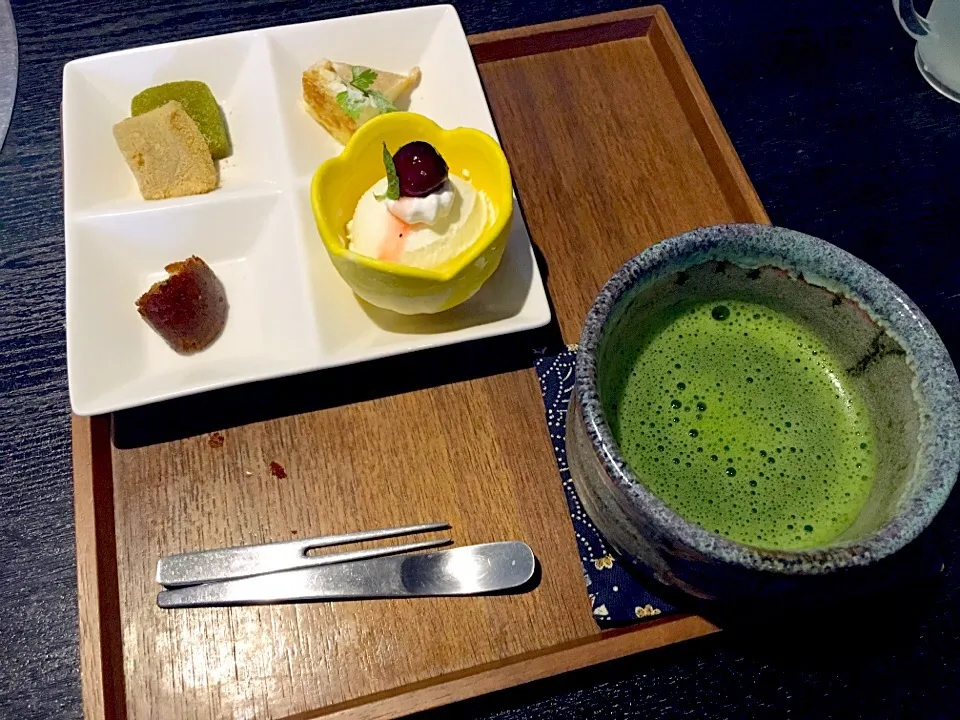 花かまくら ランチのデザート４種盛り🍵|かわちさん