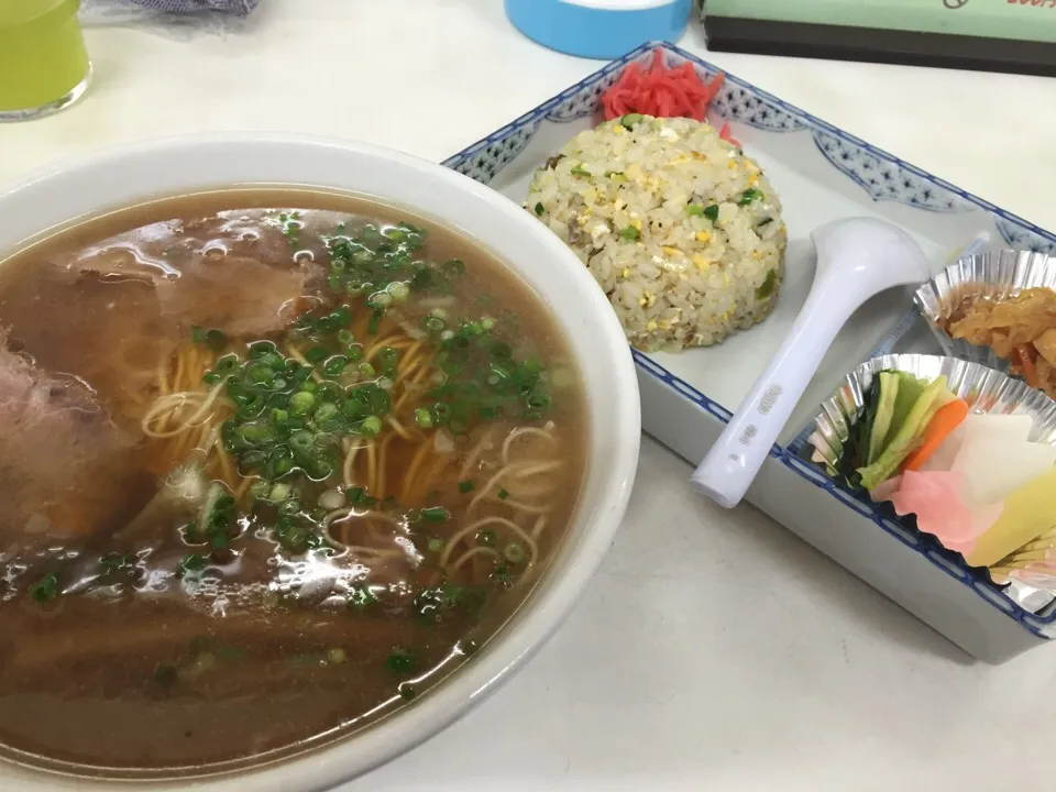 一元本店のサービスランチ🍜|まさとさん