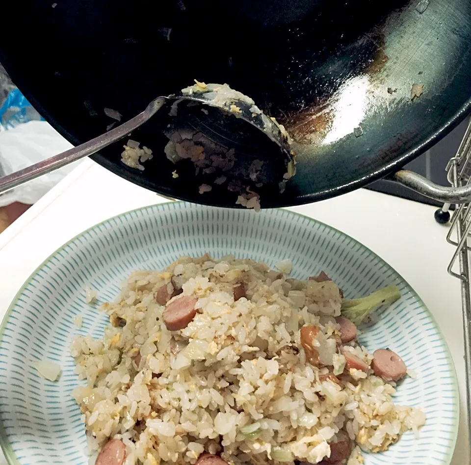 パパチャーハン🍚🍚🍚 中華鍋を購入してから専らチャーハン作りは旦那の担当です👍😋👍😋|BUBUさん