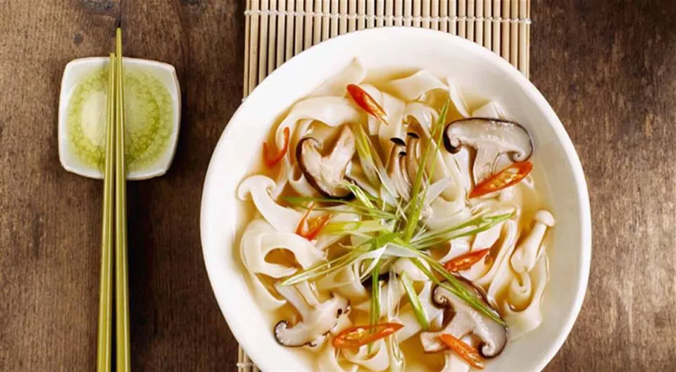 Chinese Noodles With Mushrooms|💕Food Love💕さん