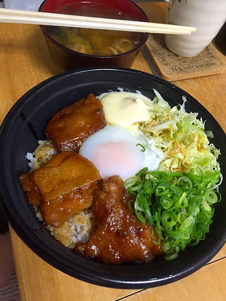 照り焼きチキン丼|るみおんさん