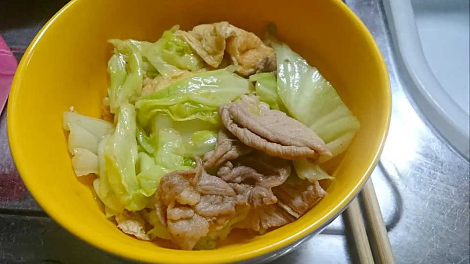 豚肉と油揚げとキャベツの柚子胡椒炒め|あおいさん