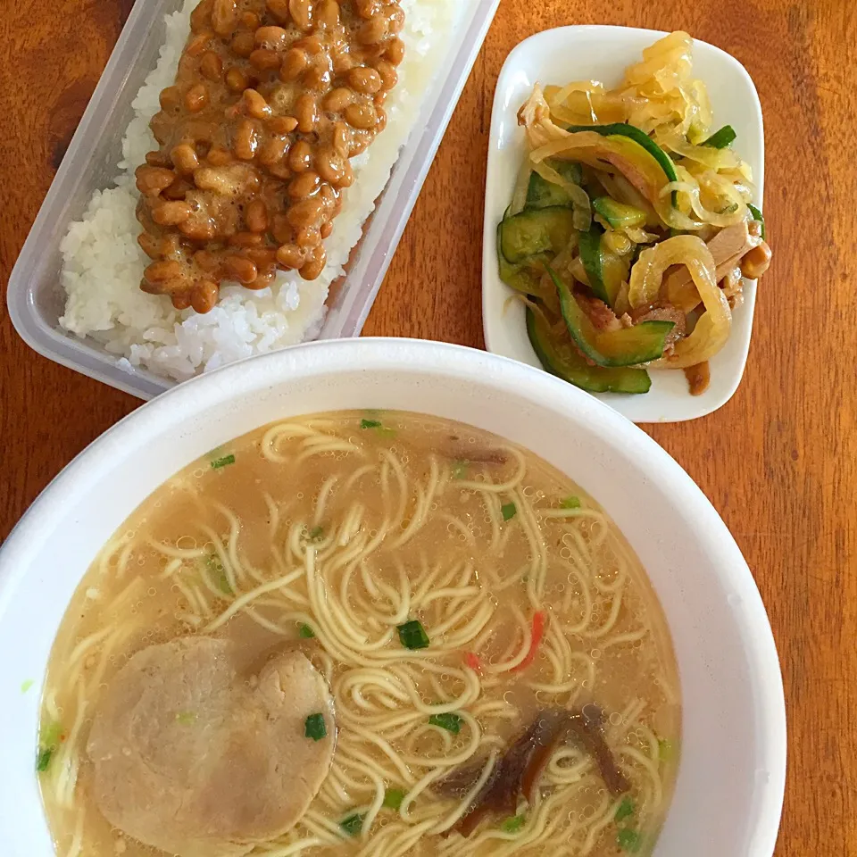 長浜ラーメンと納豆ごはんのランチ|Noriyuki Saitoさん