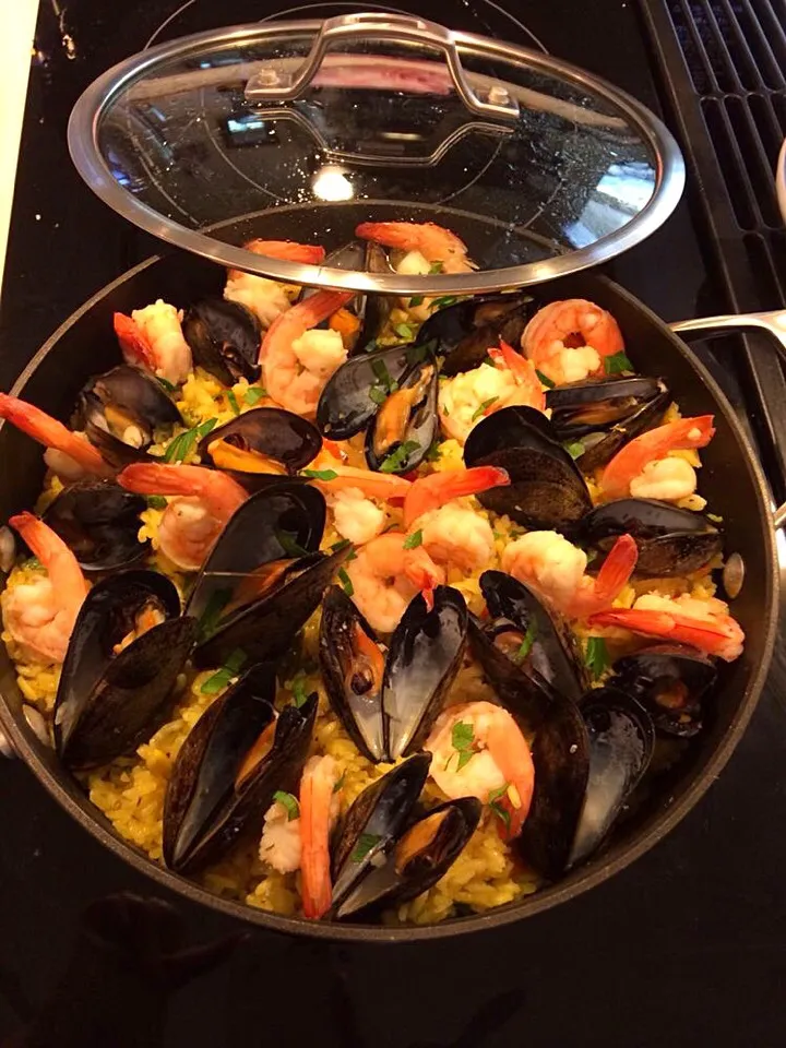 Seafood paella|🌺IAnneさん