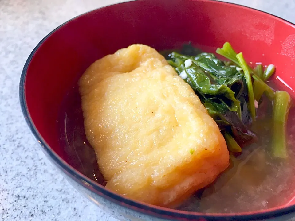 Snapdishの料理写真:折れ菜と油揚げの煮物〜😋|てんてんさん