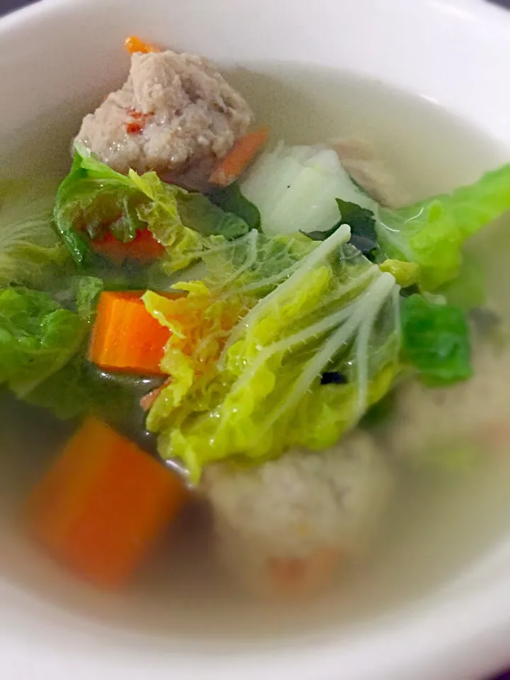 Meatballs Veg soup|Tari's Kitchenさん