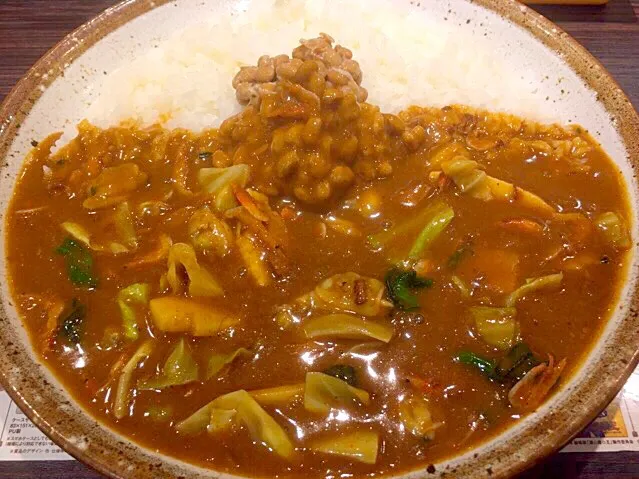 Snapdishの料理写真:CoCo壱番屋の、エビ香る春爛漫カレーに納豆トッピング〜|☆えーじ☆さん