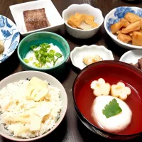 なすの煮浸し
肉巻き
筍
タケノコご飯
海老しんじょう|Harukaさん