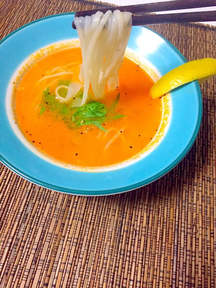 手抜きトムヤムクン🍲|Ｍako☺︎さん