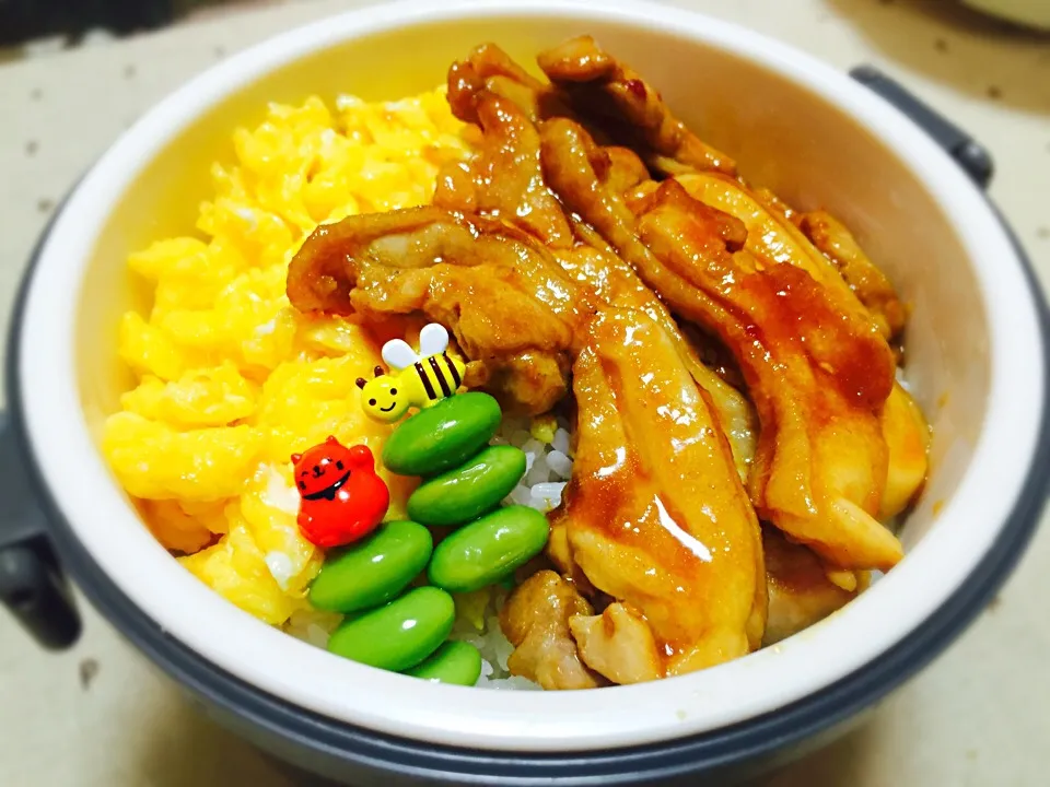 旦那弁当✩簡単✩鶏たま丼|のぞみさん