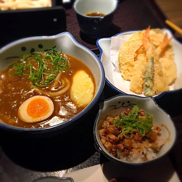 カレーうどんにチーズトッピング⭐️|NanaMOさん